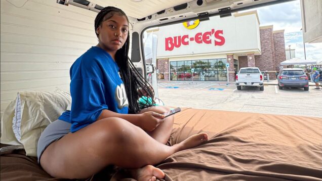 Overnight-stealth-camping-at-Buc-ees-only-eating-gas-station-food